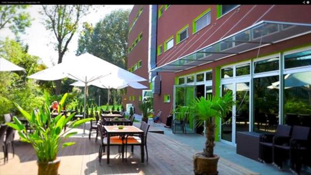 Hotel Greenrooms Грац Экстерьер фото