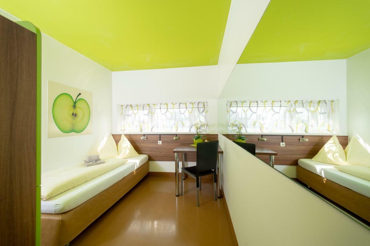 Hotel Greenrooms Грац Экстерьер фото